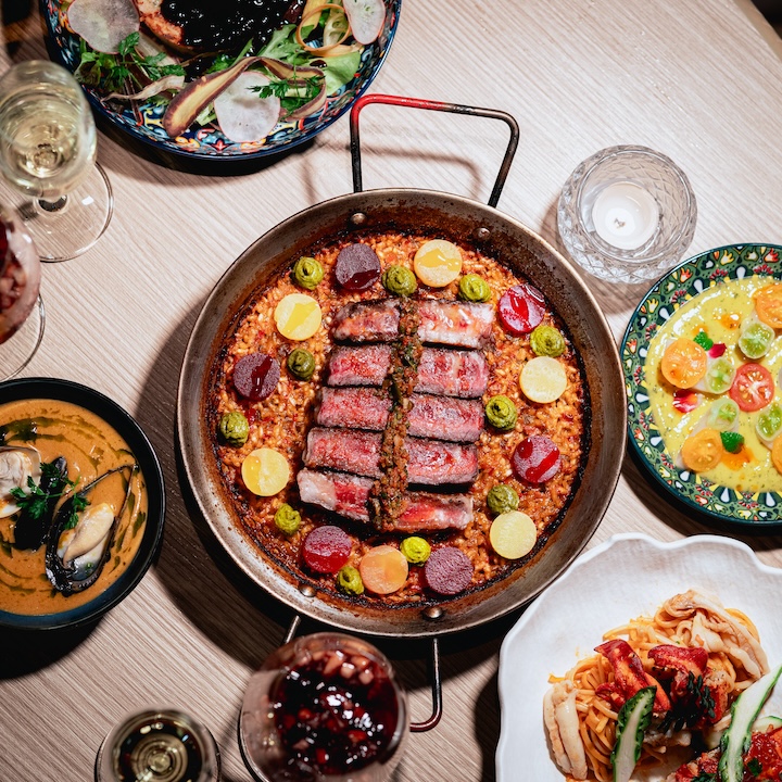Best Brunch Hong Kong, Free-Flow Drinks: Siete Ocho Brunch
