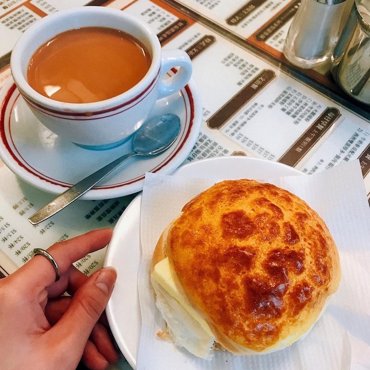 Best Pineapple Buns Hong Kong: Cheung Hing Coffee Shop