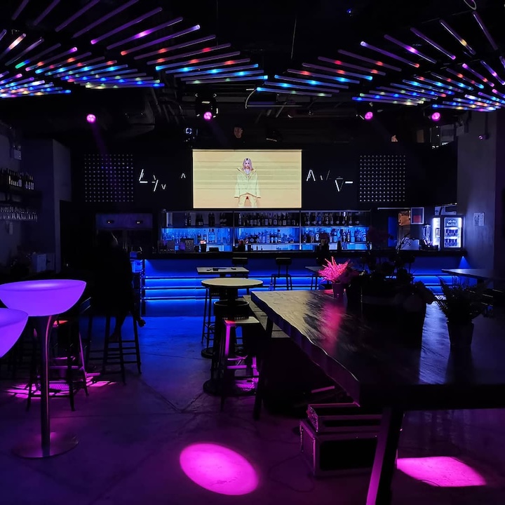 gay bars Hong Kong, gay club, lgbtq+ bars: Vibranium
