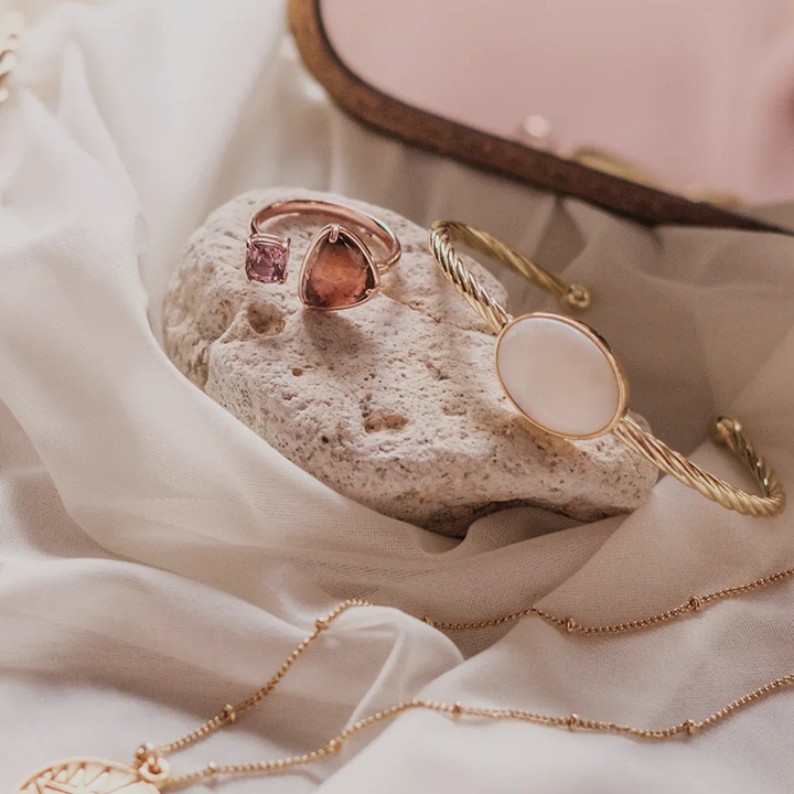 local hong kong brand antonia y jewelry natural jewellery